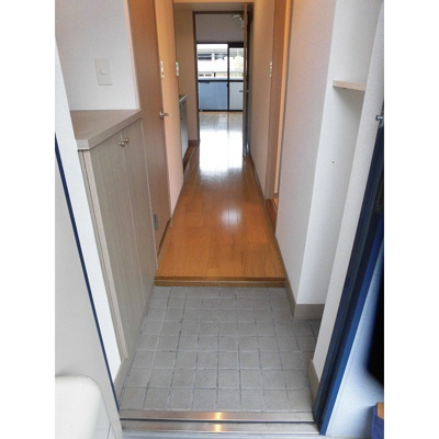 【玄関】 | メルクリオ西新 | 別号室の写真になります。現況優先。