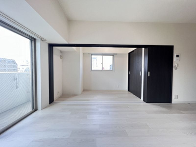 【洋室】 | ウインステージ箱崎Ⅱ | 別号室の写真になります。現況優先。