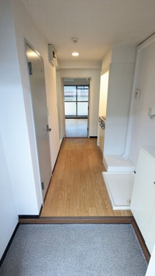 【玄関】 | コリール白木原 | 別号室の写真になります。現況優先。