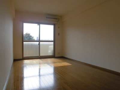 【バルコニー】 | エース弐番館 | 別号室の写真になります。現況優先。