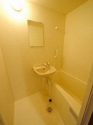 【浴室】 | ワイズココ | 別号室の写真になります。現況優先。