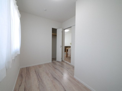 【収納】 | TALATTA箱崎 | 別号室の写真になります。現況優先。