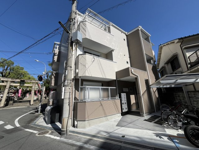 東大阪市衣摺１丁目のアパートの外観