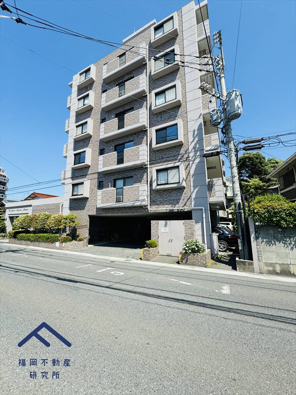 エイルスクエア長住南の外観