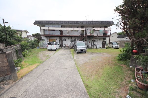 離宮苑の駐車場