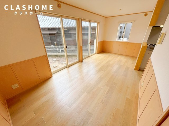 福釜タウンハウス　　刈谷市近郊の賃貸はクラスホーム刈谷店の居間・リビング