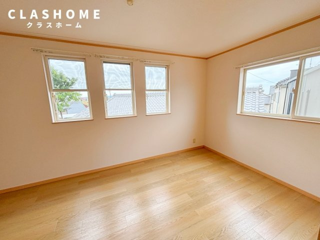 福釜タウンハウス　　刈谷市近郊の賃貸はクラスホーム刈谷店の居間・リビング