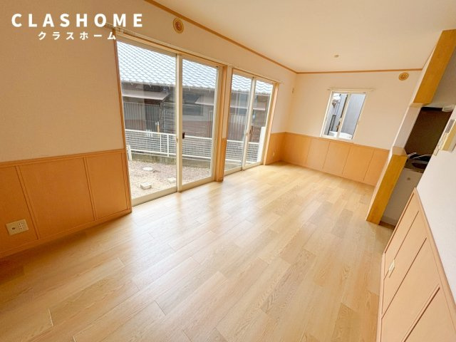 福釜タウンハウス　　刈谷市近郊の賃貸はクラスホーム刈谷店の居間・リビング