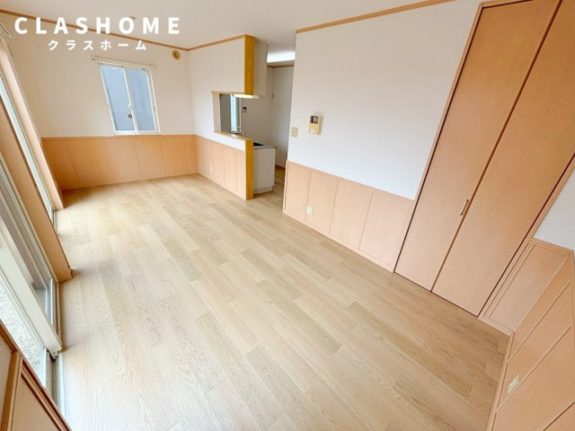 福釜タウンハウス　　刈谷市近郊の賃貸はクラスホーム刈谷店の居間・リビング