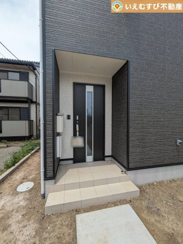 Cradle garden　太田市古戸町第3のエントランス