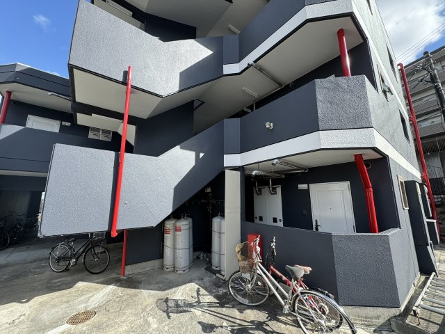 ＲｅＤＥＡＬ仙台向山の外観