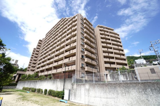 【外観】 | 【上質リノベ】クレアガーデン高須A棟 | 現地（2024年8月23日10：00頃）撮影