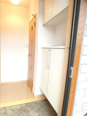 【玄関】 | カントリーヒルズ東岐波 | ゆったりとした玄関です