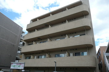 ヴィヴィ・マールグランデ