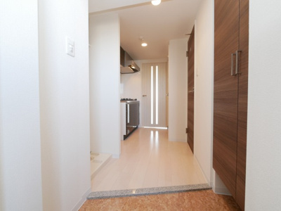 【玄関】 | Luxe難波西Ⅲ