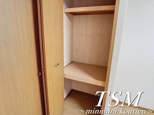 アネックス東中振の収納|リビング収納