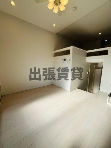 仲介手数料０円！ポラリス名城公園の居間・リビング