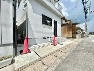 【外観】 | 伏見区横大路松林　中古戸建 | ポスト、ドアホンは新調済みです。