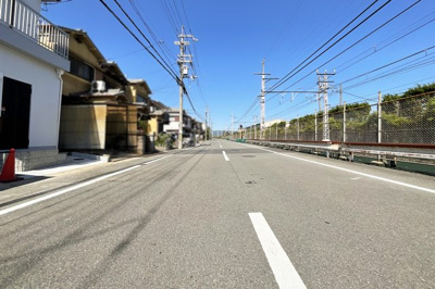 【前面道路含む現地写真】 | 伏見区横大路松林　中古戸建