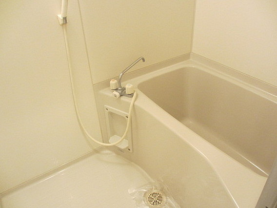 サンステージ神戸大倉山の浴室