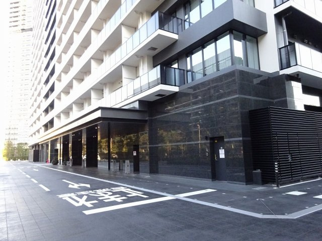 シティタワーズ東京ベイセントラルタワーのエントランス