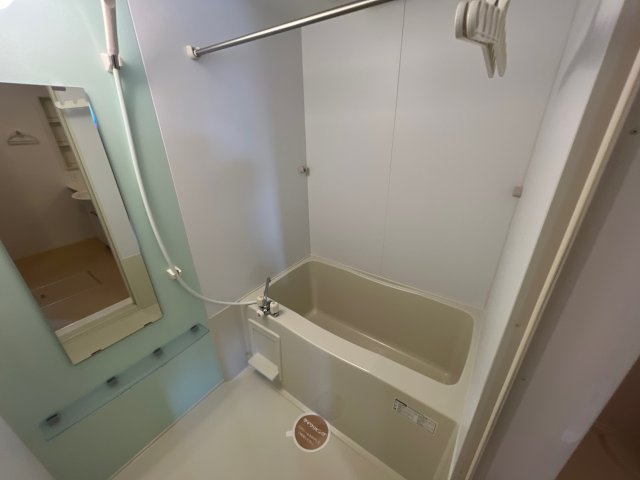 セジュール町坪の浴室