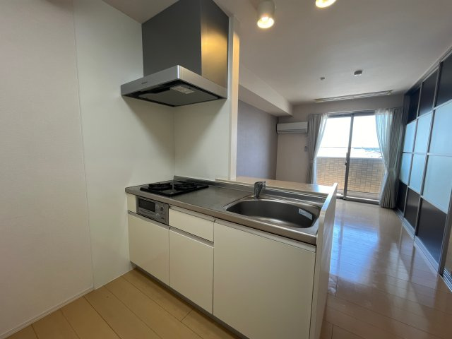 セジュール町坪のキッチン