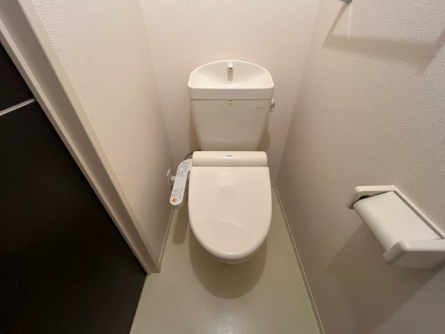 セジュール町坪のトイレ