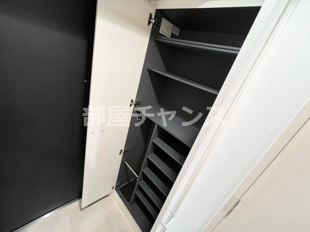 プレサンス泉シティアークの収納