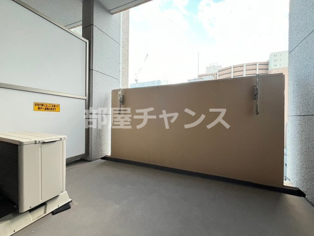 プレサンス泉シティアークのバルコニー