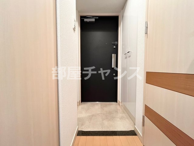 プレサンス泉シティアークの玄関