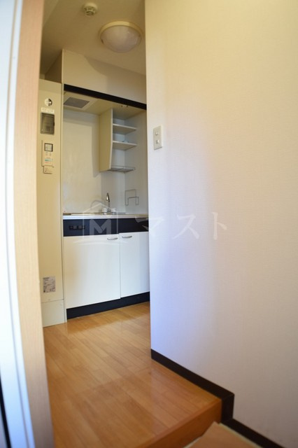 ブランドール本田の玄関