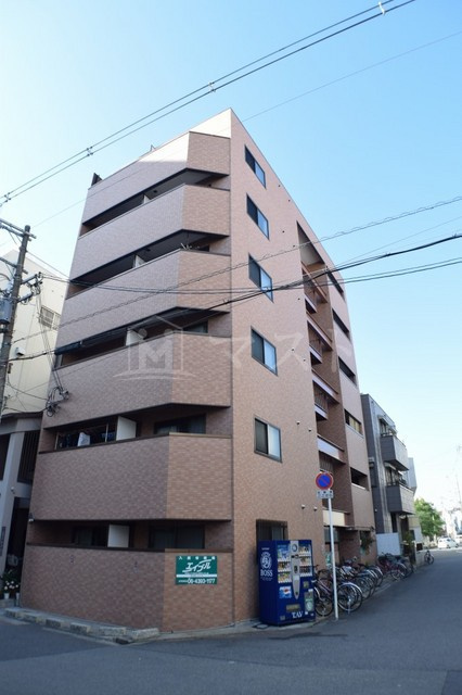 ブランドール本田の外観