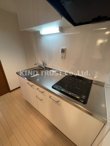 エスライズ天満パークサイドのキッチン|お料理しやすいキッチンです