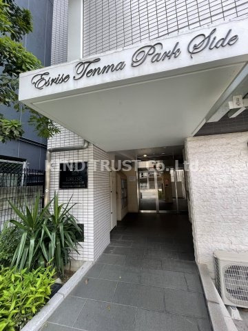 エスライズ天満パークサイドのエントランス|ゆとりのあるエントランスです