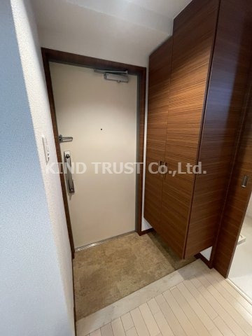 エスライズ天満パークサイドの玄関|きれいな玄関です