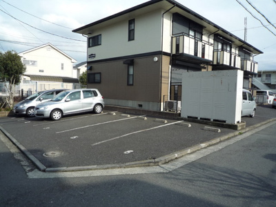 敷地内駐車場（要空確認）
