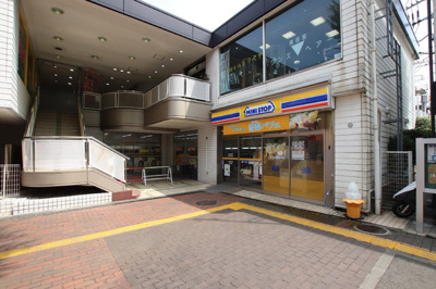 ミニストップ藤沢善行駅前店まで180ｍ