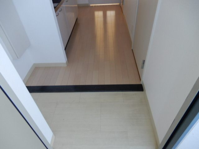 シエルオカモトの玄関