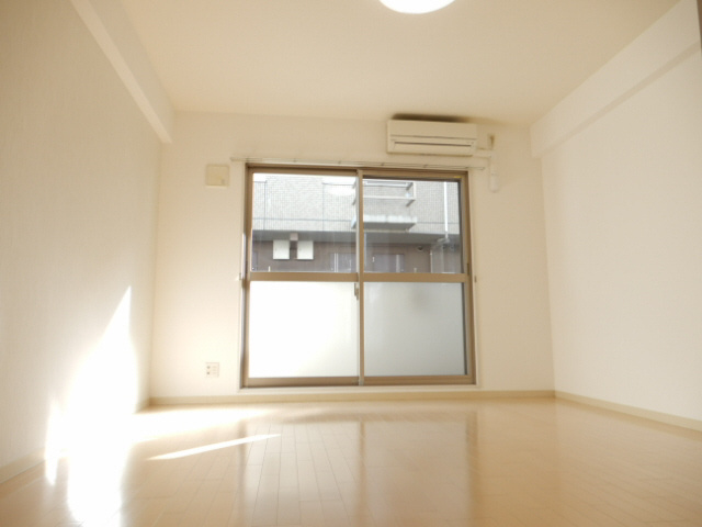 シエルオカモトの寝室