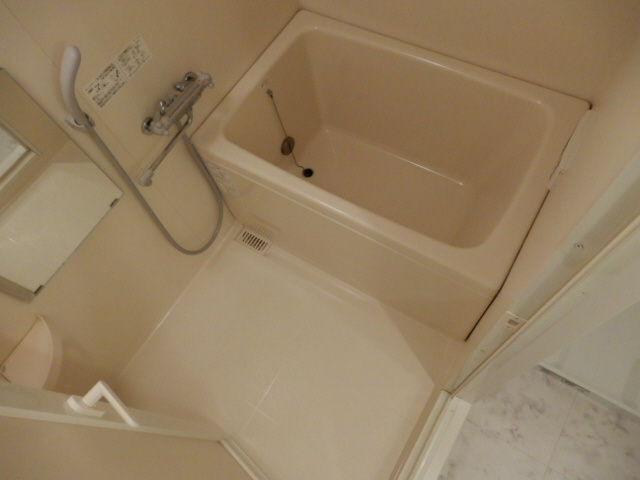 シエルオカモトの浴室