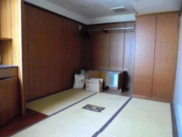 阿野町 DK豊明ビルの和室