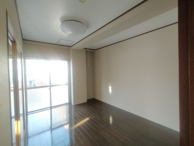 【居間・リビング】 | 山室ビル