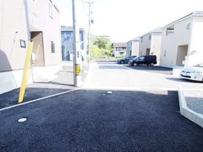 【前面道路含む現地写真】 | Cradle garden　二本松市市海道　第１（２期）　４号棟