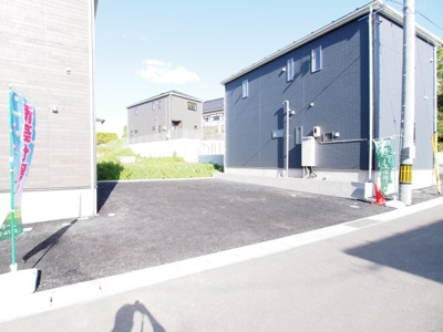 【駐車場】 | Cradle garden　二本松市市海道　第１（２期）　５号棟 | 広々とした駐車場です♪