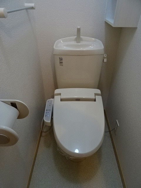 クローバーレジデンスYのトイレ