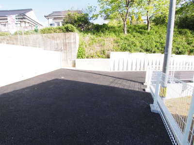 【駐車場】 | Cradle garden　二本松市市海道　第１（２期）　７号棟 | 広々とした駐車場です♪