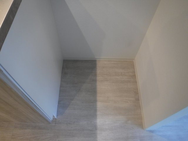 コンポジット元住吉のキッチン|反転のお写真になります。