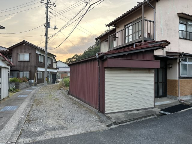 丸山町　土地の前面道路含む現地写真