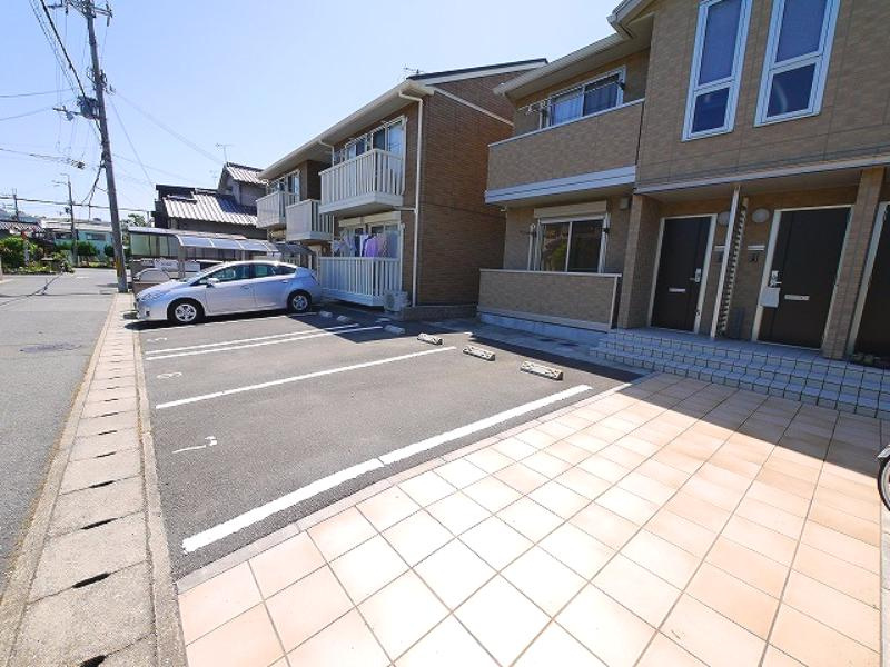 エンジェルハートBの駐車場|駐車場完備です